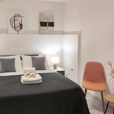1 Bedroom Awesome In Hvar *