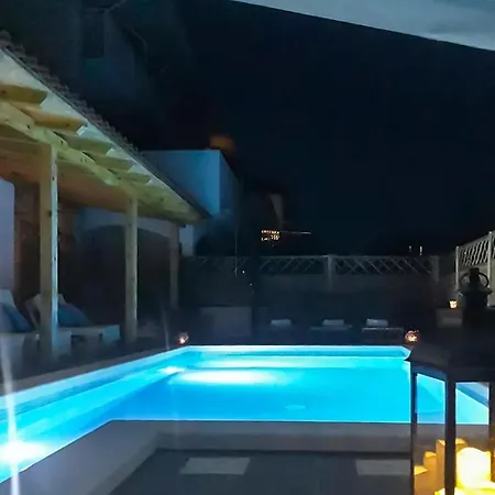 1 Bedroom Awesome In Hvar *